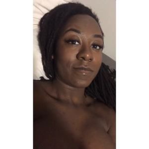 Meet your Posher, Robyn